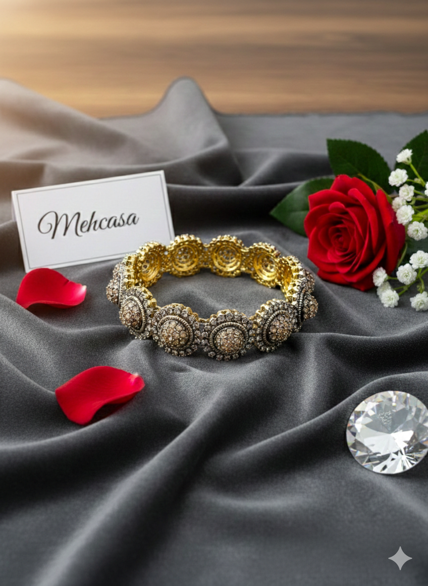 High Quality Gold Plated Hand Cuff